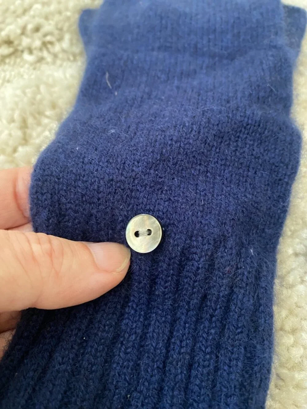 Hill House Cashmere Glovelettes Blue